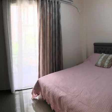 Loutraki Vibes Apartments エクステリア 写真