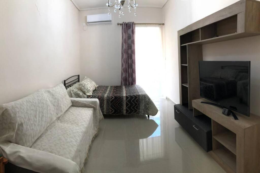 Loutraki Vibes Apartments エクステリア 写真